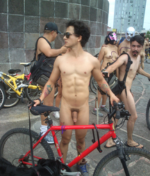 Naked in public 3 5d7b401784974.jpg