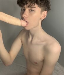 Eliyah Woods Twink Tube Gay Porn 61a2b8234c428.jpg