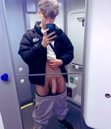 Eliyah Woods Twink Tube Gay Porn 61a2b88bb5506.jpg