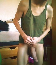 Truly hung Markus1992 577ac8862a932.jpg