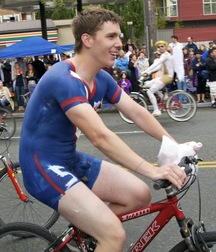 male fun 5993db6f98f69.jpg