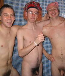 Funny men 599bd8569c407.jpg