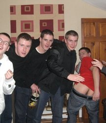 Funny men 599bd88fc8612.jpg