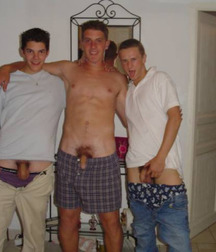 Funny men 599bd8cc5ae73.jpg