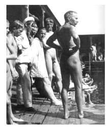 Funny men 599bd8cd65038.jpg