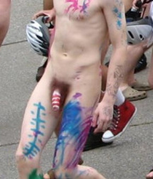 Funny men 599bd8d56e1fb.jpg