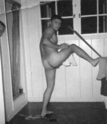 Funny men 599bd8dcdf8b2.jpg