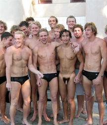 Funny men 599bd8e56a3bc.jpg