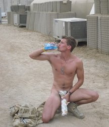 Funny men 599bd8f6eb543.jpg