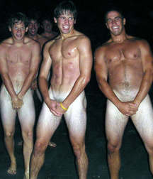 Funny men 599bd9171e932.jpg