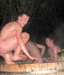 Funny men 599bd92aa4769.jpg
