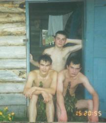 Funny men 599bd92fa45fe.jpg