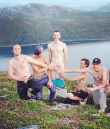 Fun Men in fun thing... 599ef4db806d0.jpg