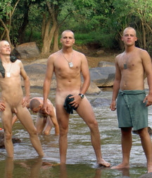 Fun Men in fun thing... 599ef4f5bdab6.jpg