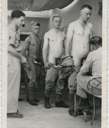 Fun Men in fun thing... 599ef4fc5196f.jpg