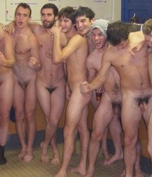 Fun Men in fun thing... 599ef5100a87e.jpg