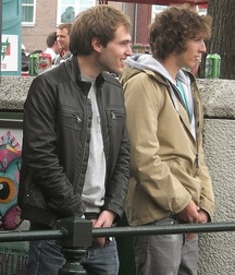Fun Men in fun thing... 599ef55654da1.jpg