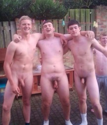 Fun Men in fun thing... 599ef577d1059.jpg
