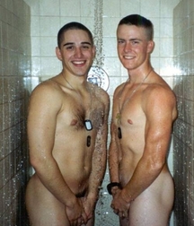 Fun Men in fun thing... 599ef63de7269.jpg