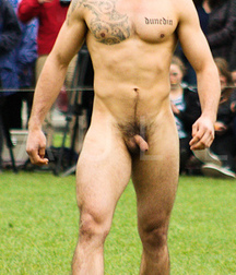 Fun Men in fun thing... 599ef643b8f08.jpg
