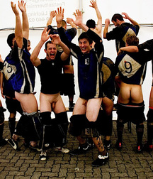 Fun Men in fun thing... 599ef654d644e.jpg