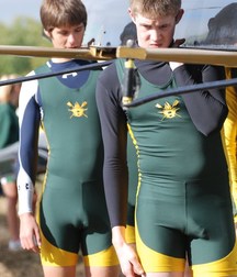 Fun Men in fun thing... 599ef6562ffdd.jpg