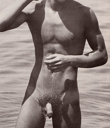 Fun Men in fun thing... 599ef67a923ba.jpg
