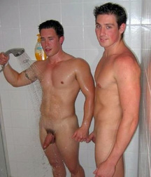 Funny men 59a1b1ef73638.jpg