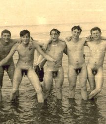 Funny men 59a1b1f2ae2d0.jpg
