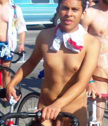 Funny men 59a1b24652a83.jpg
