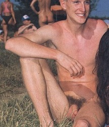 Funny men 59a1b25351286.jpg