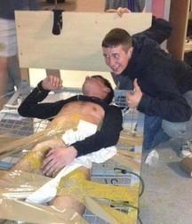 Funny men 59a1b29be7409.jpg