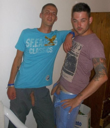 Funny men 59a1b2ab8e777.jpg