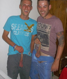 Funny men 59a1b2b9e93de.jpg