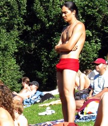 Fun Men in fun thing... 59a68307ef0bd.jpg
