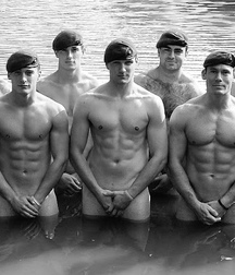 Fun Men in fun thing... 59a68320c9301.jpg