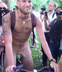 Funny men 59ac466f3f31a.jpg