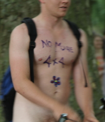 Funny men 59ac46e2bcd3b.jpg