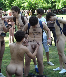 Funny men 59ac47323bf90.jpg