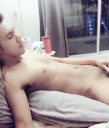 Asia Selfi 1 56dc70867a03f.jpg