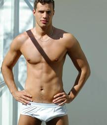 Briefs 45 585ea6ad7338c.jpg