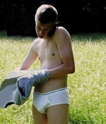 Briefs 53 58614b4ef149e.jpg