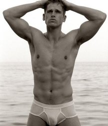 Briefs 103 5880f086d325f.jpg