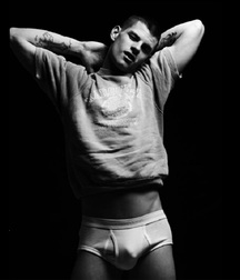 Briefs 167 58ade7df9926a.jpg