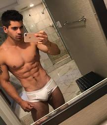 undies 9 598510fb0e019.jpg