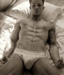 Undies 19
