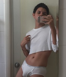 Undies 21 598f3a4bcccc6.jpg