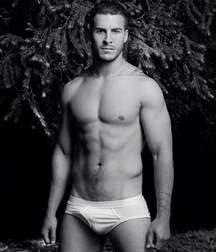 Undies 32 59972601cb5fd.png