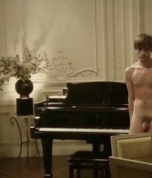 Nude boys 5a2198c3d6b95.jpg