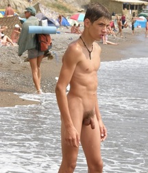 Nudes Boys 9 5a282d66e2798.jpg